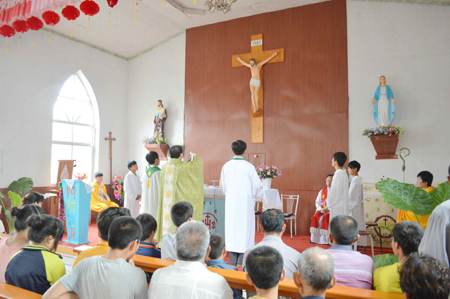 河北李连贵主教赴大城堂区继续信德年布道